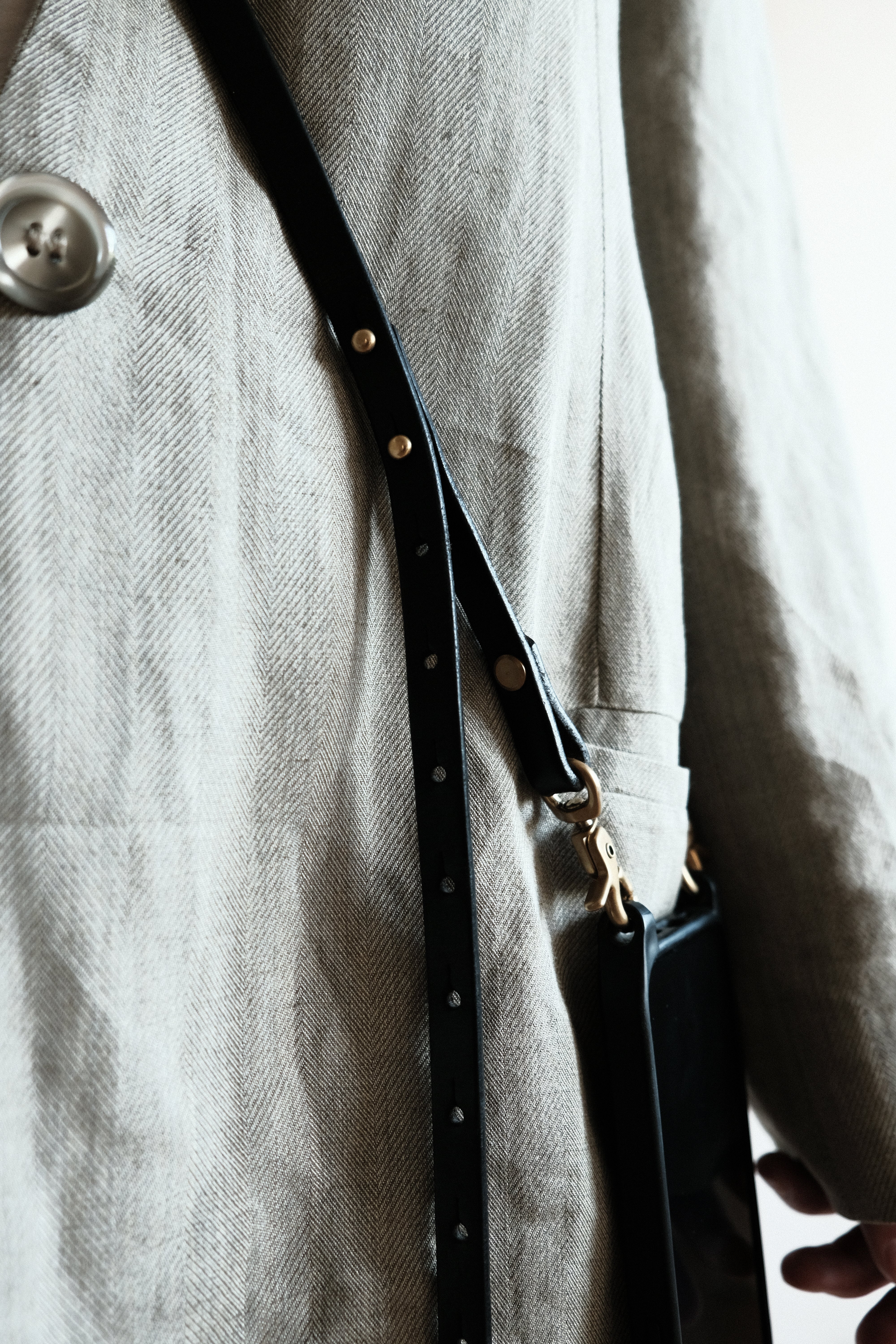 CONSONUS CELL PHONE STRAP NEXUS