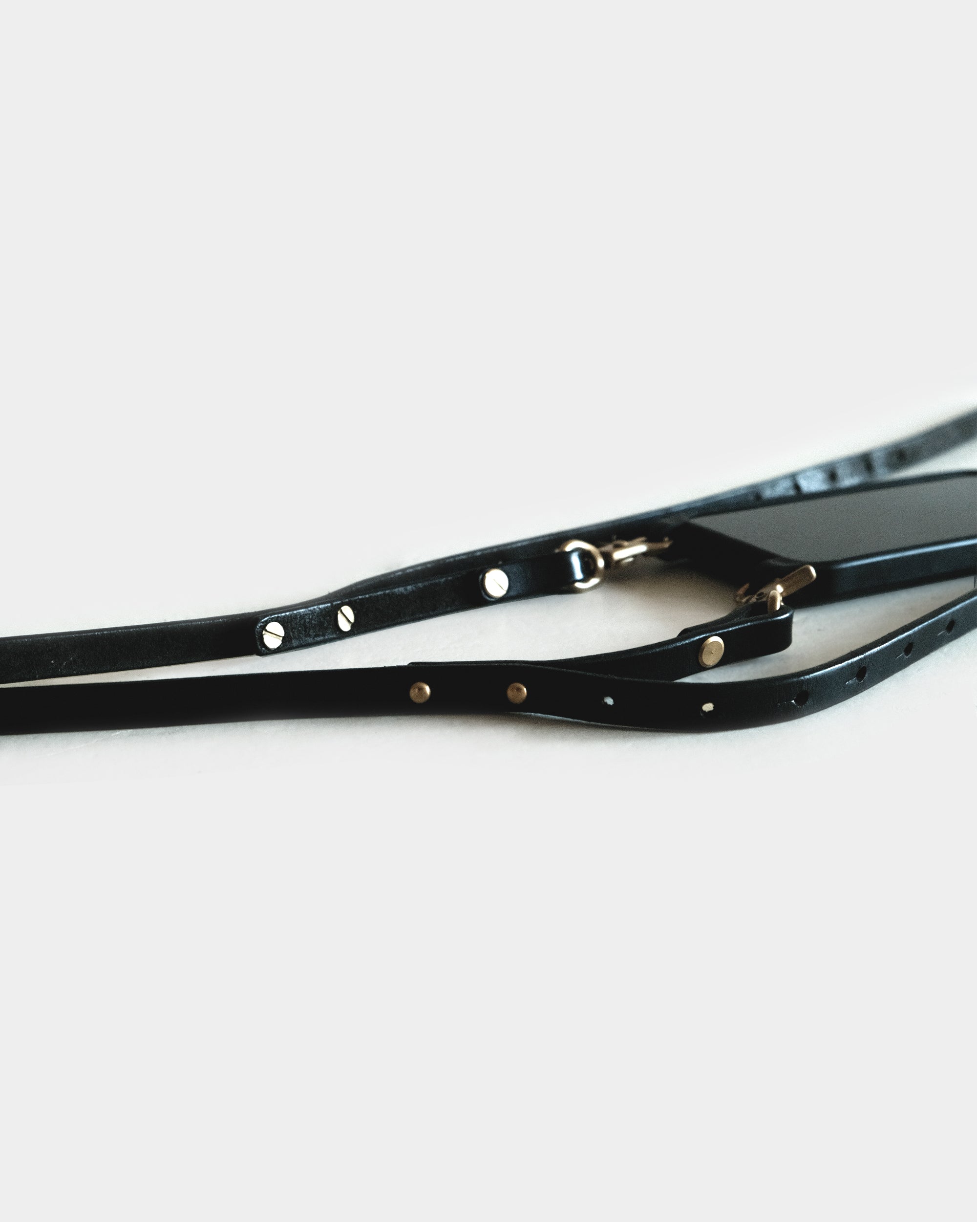 CONSONUS CELL PHONE STRAP NEXUS